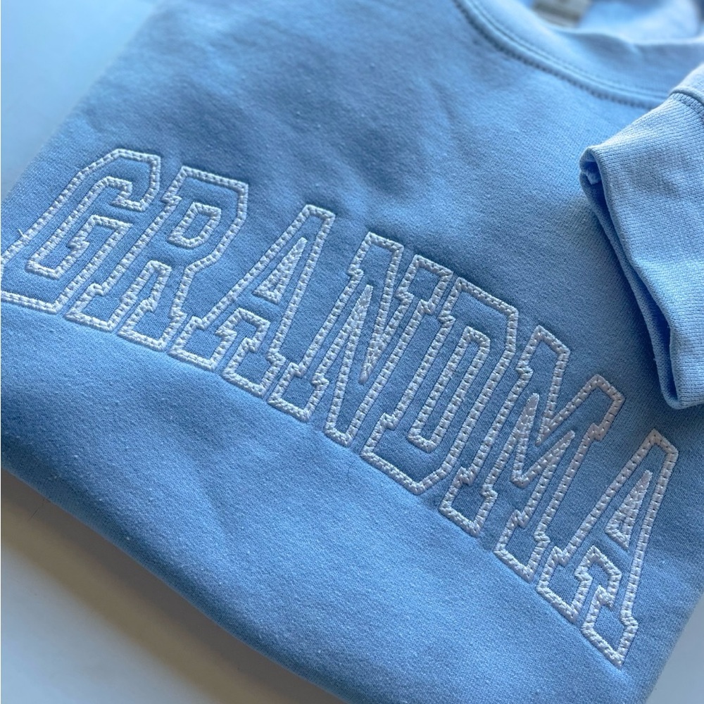 Light Blue Gildan Crewneck Sweatshirt Embroidery Personalized with Grandma
